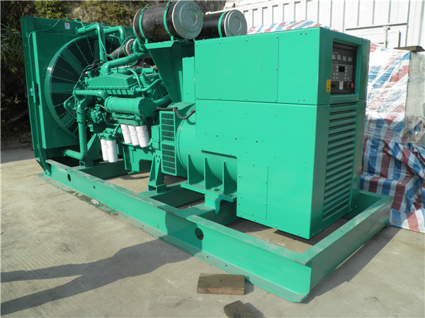 榆社出租发电机 发电机组厂家：柴油发电机组的控制屏的作用是什么？